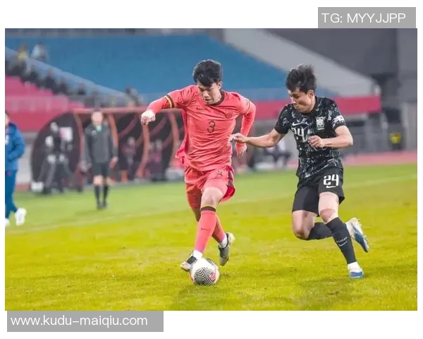 拜合拉木双响，我国男足2-0韩国！最新排名：4队同积3分，全乱了